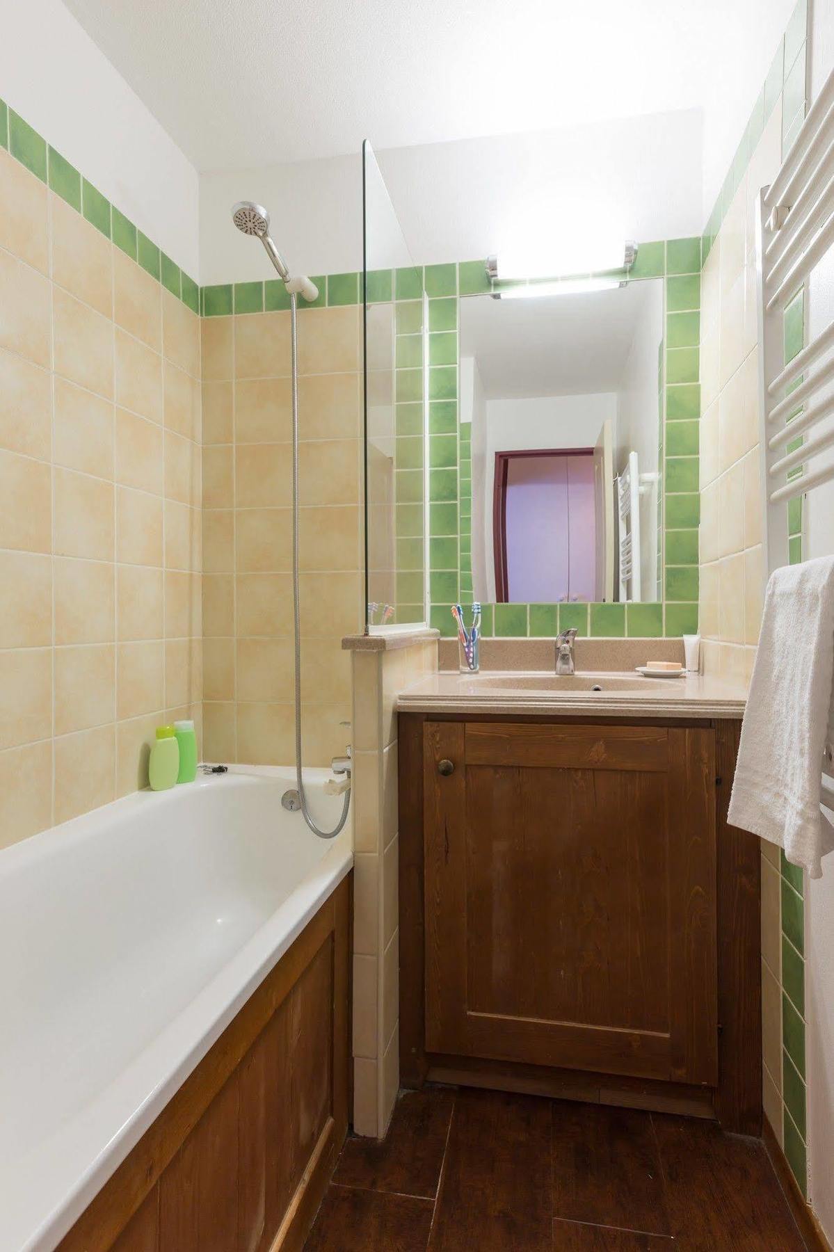 לה סאל-לס-אלפ Residence Pierre & Vacances L'Alpaga מראה חיצוני תמונה